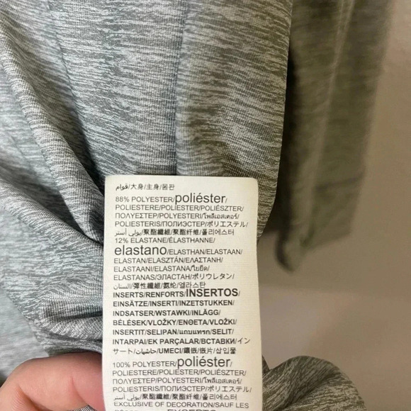 Men’s Under Armour Quarter Zip - Picture 7 of 8